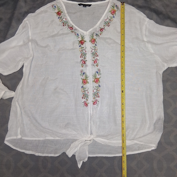 Zac & Rachel White Blouse with Floral Embroidery Bohemian Size XL - Picture 12 of 16